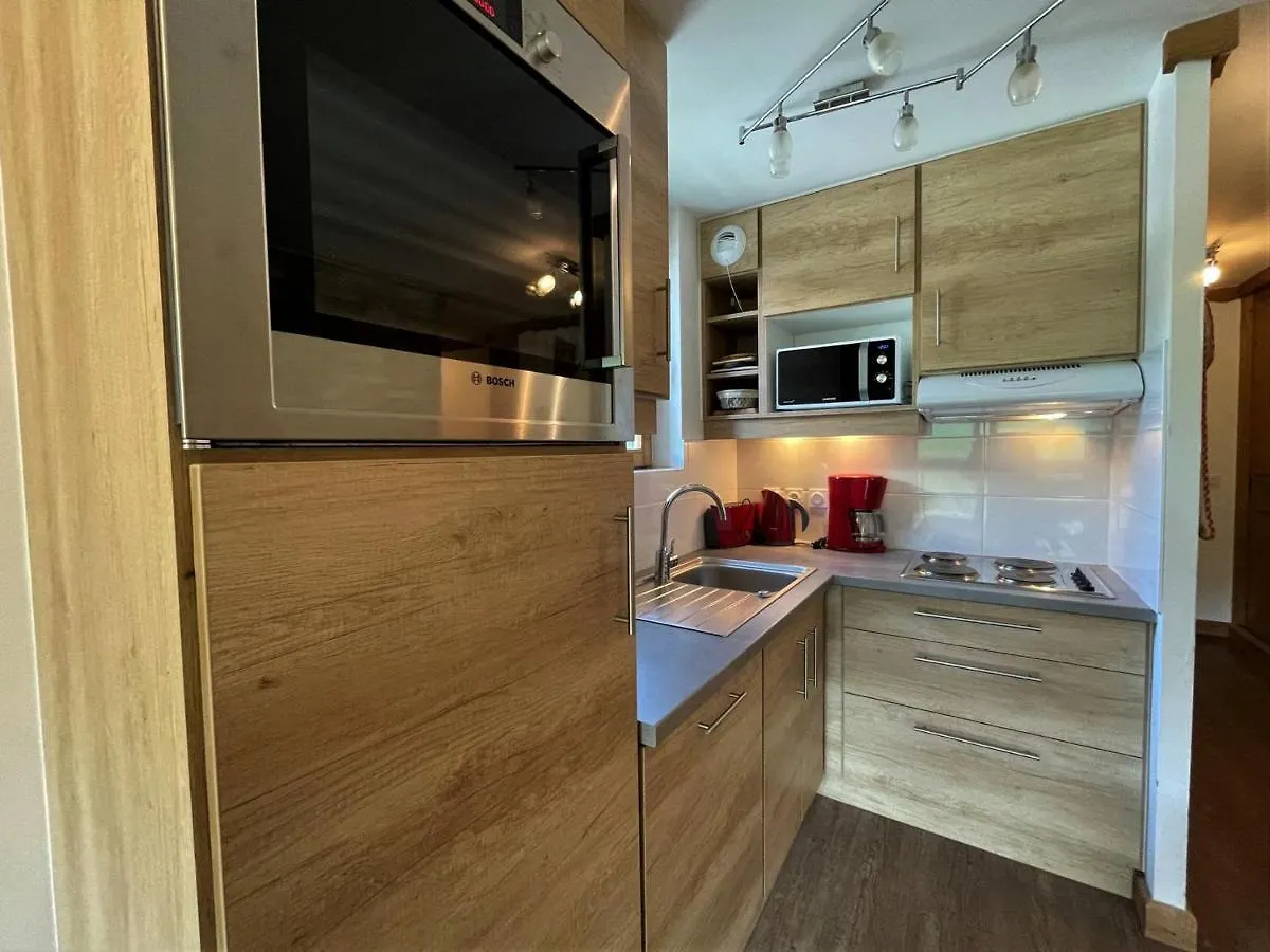 Appartement Renove 3 Pieces Pour 6 Pers, Balcon, 2 Sdb, Proche Ascenseur, Skis, Qualite 4 Flocons - Fr-1-452-203 Saint-Martin-de-Belleville 0*,  France