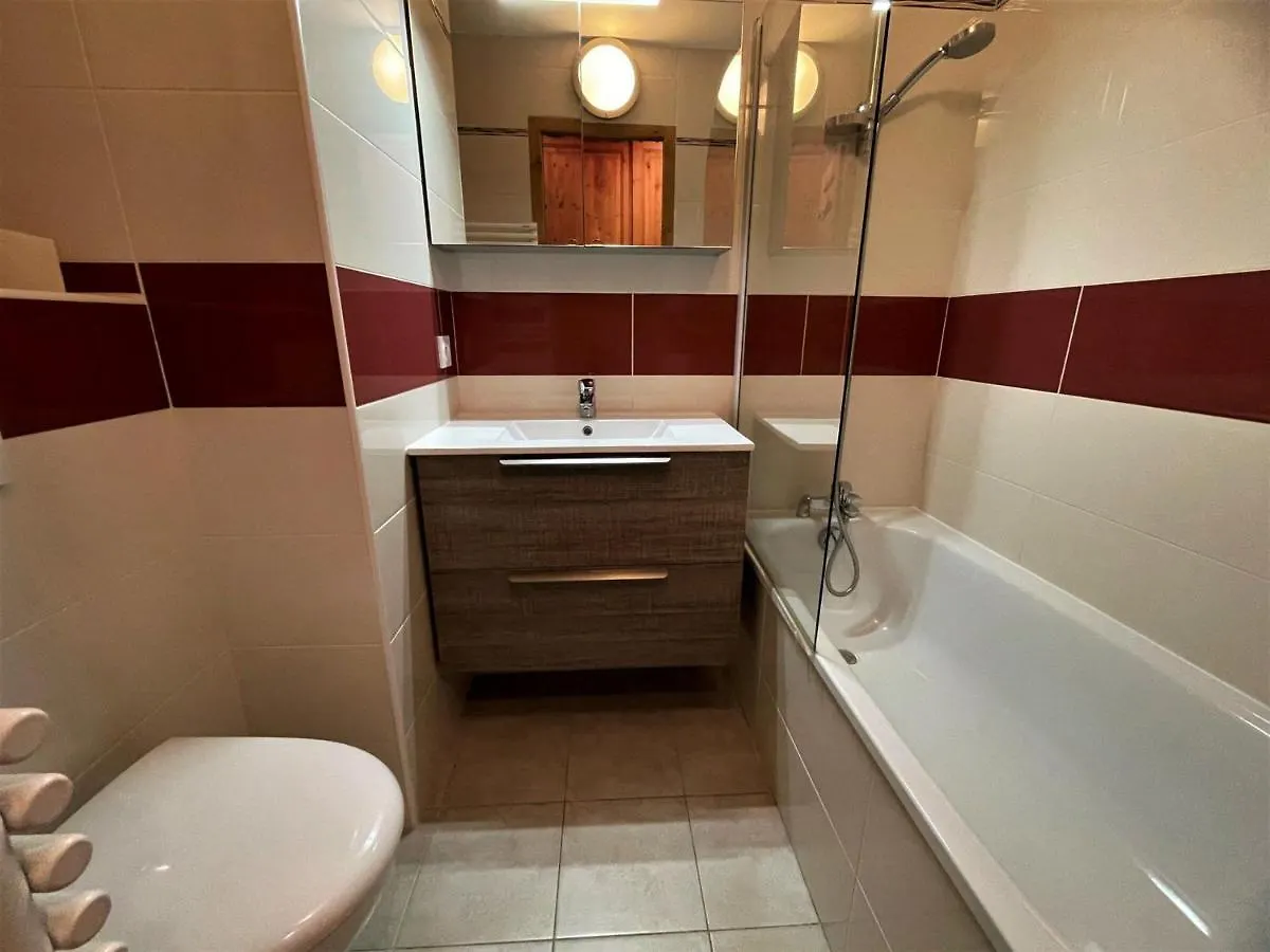 Appartement Renove 3 Pieces Pour 6 Pers, Balcon, 2 Sdb, Proche Ascenseur, Skis, Qualite 4 Flocons - Fr-1-452-203 Saint-Martin-de-Belleville Apartment